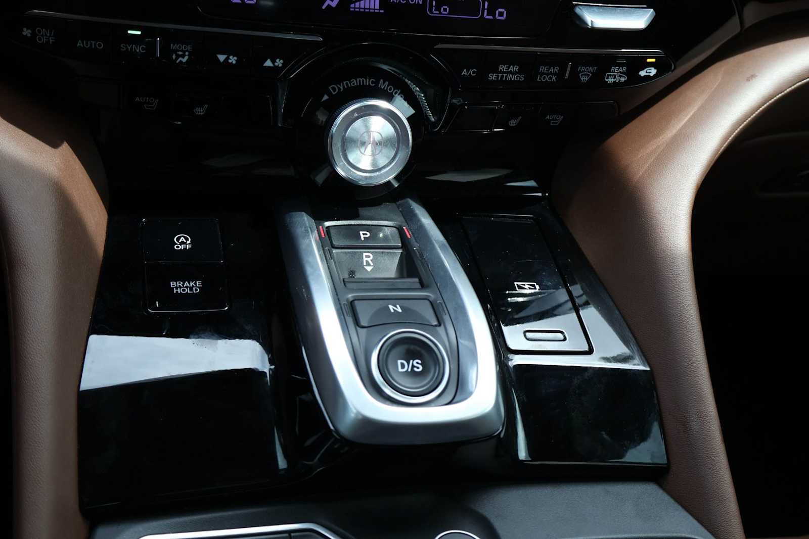 Certified 2022 Acura MDX w/ Technology Package FWD image 17