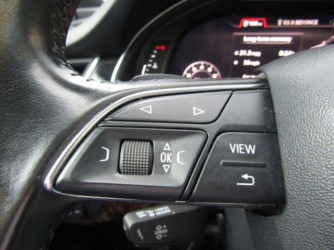 Used 2017 Audi Q7 3.0T Premium Plus w/ Premium Plus Package image 36