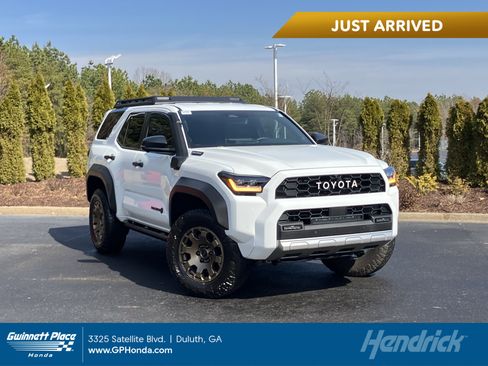 Used 2025 Toyota 4Runner Trailhunter image 1