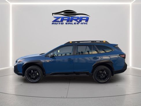 Used 2025 Subaru Outback Wilderness AWD/4WD image 3
