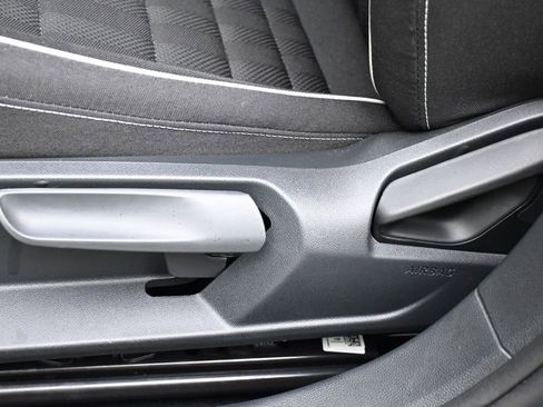 Used 2024 Volkswagen Jetta Sport FWD image 14