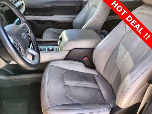 Used 2023 Ford Expedition Max Limited image 16
