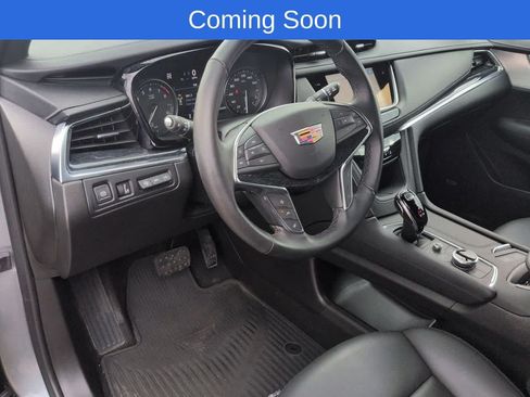 Used 2024 Cadillac XT5 Premium Luxury w/ Technology Package AWD/4WD image 2