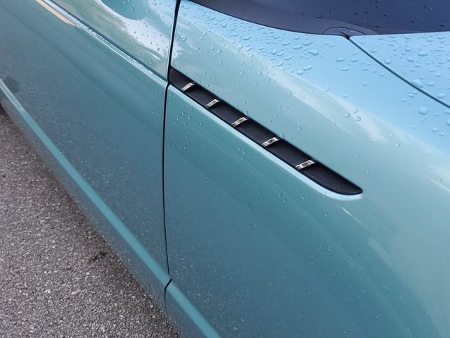 Used 2002 Ford Thunderbird RWD image 11