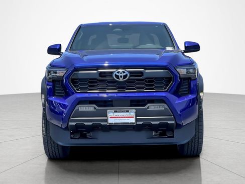New 2025 Toyota Tacoma TRD Off-Road image 8