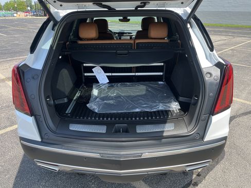 Used 2026 Cadillac XT5 Premium Luxury w/ Driver Assist Package AWD/4WD image 19