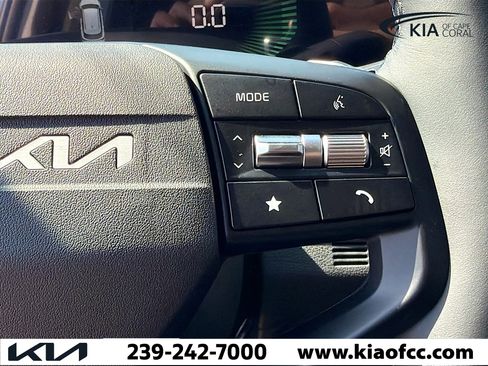 New 2026 Kia Sportage LX FWD image 30
