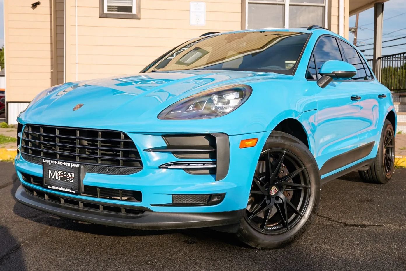 Used 2021 Porsche Macan AWD/4WD image 12
