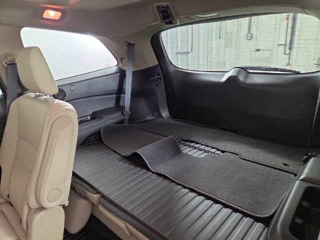 Used 2021 Honda Pilot Elite image 16