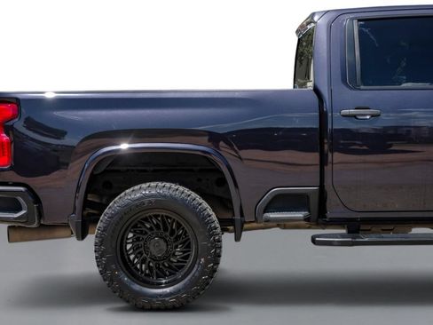 Used 2024 Chevrolet Silverado 2500 Custom w/ Custom Value Package AWD/4WD image 7