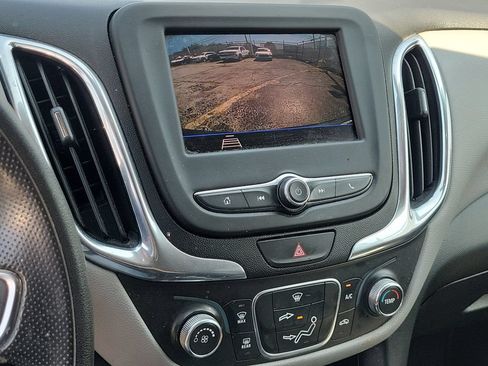 Used 2020 Chevrolet Equinox LT AWD/4WD image 30