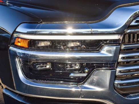 Used 2025 RAM 2500 Laramie image 7