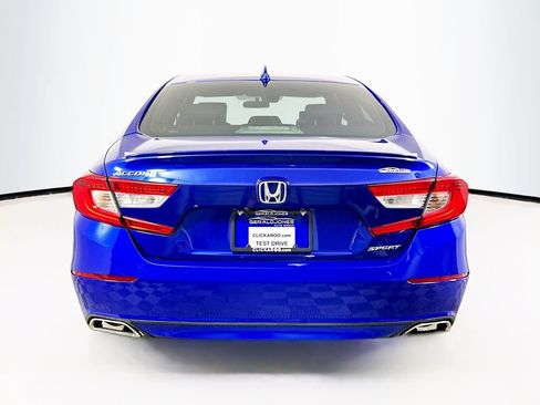 Used 2018 Honda Accord Sport image 15