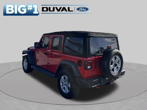 Used 2018 Jeep Wrangler Unlimited Sport S AWD/4WD image 4