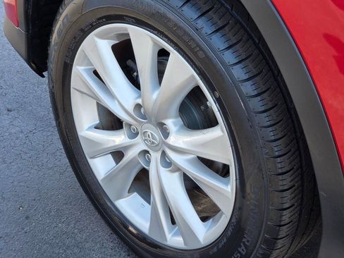 Used 2014 Toyota RAV4 Limited image 10