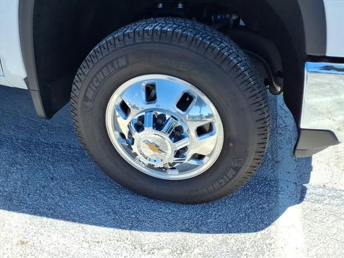 New 2026 Chevrolet Silverado 3500 W/T AWD/4WD image 12