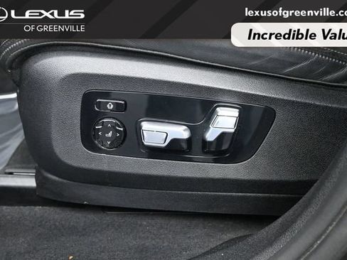 Used 2020 BMW X6 M50i AWD/4WD image 22