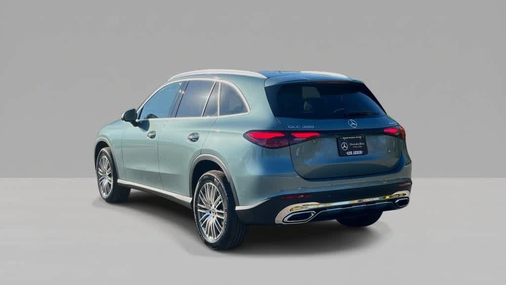 Used 2027 Mercedes-Benz GLC 300 4MATIC image 6