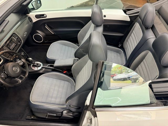 Used 2016 Volkswagen Beetle 1.8T Denim FWD image 34