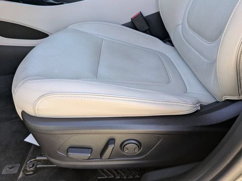 Used 2022 Hyundai Tucson SEL w/ Convenience + Premium Package FWD image 20