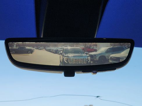 Used 2021 Chevrolet Silverado 2500 High Country w/ Technology Package image 18