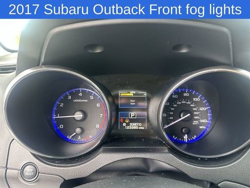 Used 2017 Subaru Outback 2.5i Premium image 28