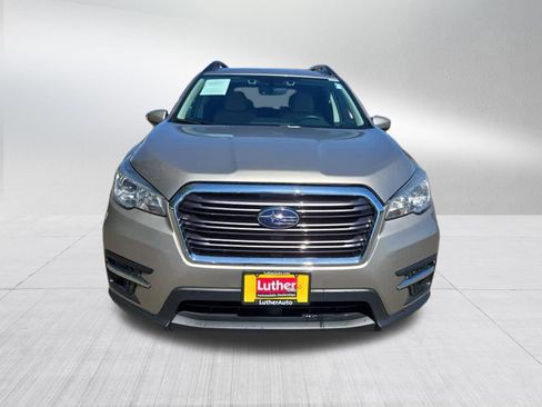 Used 2019 Subaru Ascent Premium w/ Popular Package #2 AWD/4WD image 8