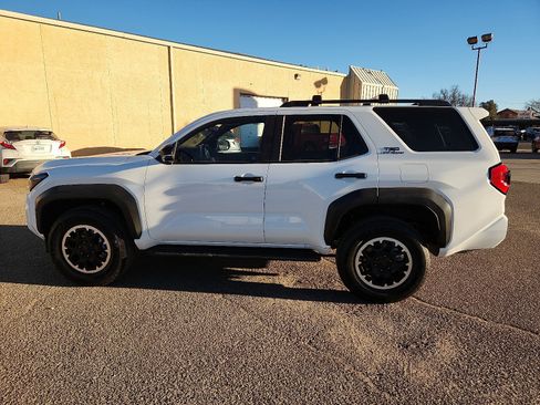 New 2025 Toyota 4Runner TRD Off-Road Premium image 2