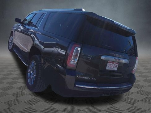 Used 2018 GMC Yukon XL Denali w/ Open Road Package image 3