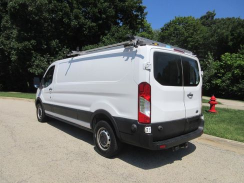 Used 2019 Ford Transit 250 148 Low Roof RWD image 31