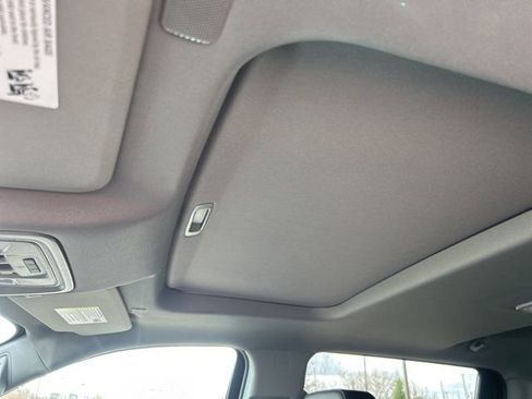 New 2026 Chevrolet Silverado 1500 LTZ w/ LTZ Premium Package image 18