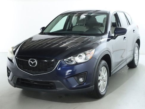 Used 2014 MAZDA CX-5 Touring image 3
