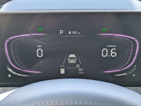 New 2025 Kia Telluride EX image 32