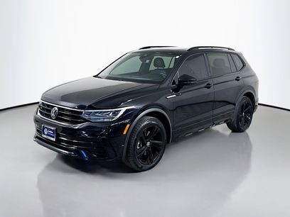 Certified 2023 Volkswagen Tiguan SE R-Line