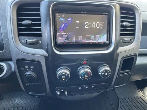Used 2016 RAM 2500 Tradesman w/ Chrome Appearance Group AWD/4WD image 14