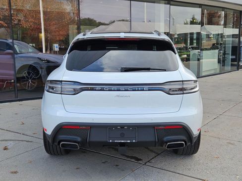 New 2026 Porsche Macan image 10