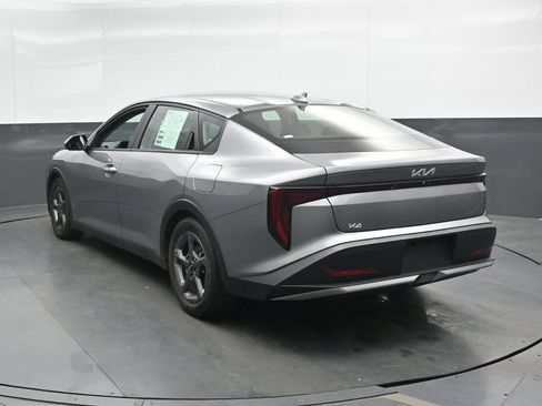 Used 2025 Kia K4 FWD image 10