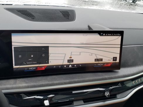 New 2026 BMW X6 xDrive40i w/ Climate Comfort Package image 26