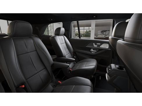 New 2025 Mercedes-Benz GLS 580 GLS 580 image 4