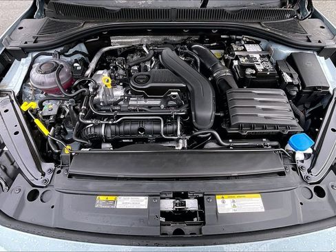 New 2026 Volkswagen Jetta SE FWD image 16
