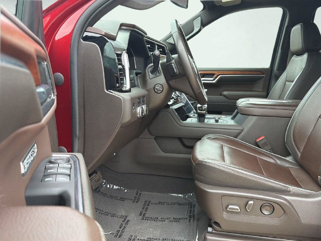 Used 2022 GMC Sierra 1500 Denali AWD/4WD image 2