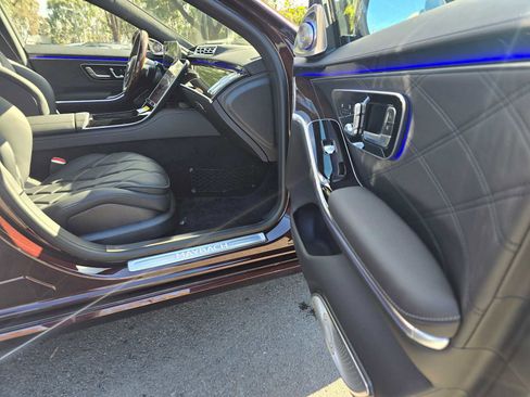 New 2026 Mercedes-Benz Maybach S 580 4MATIC image 11