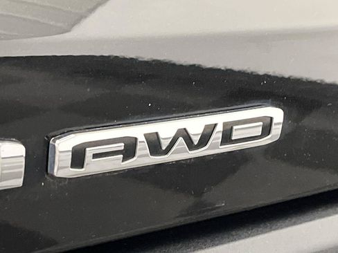 Certified 2025 GMC Terrain Elevation AWD/4WD image 29