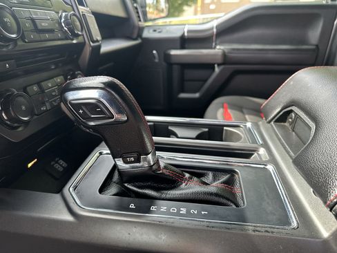 Used 2016 Ford F150 XLT w/ Equipment Group 302A Luxury AWD/4WD image 17