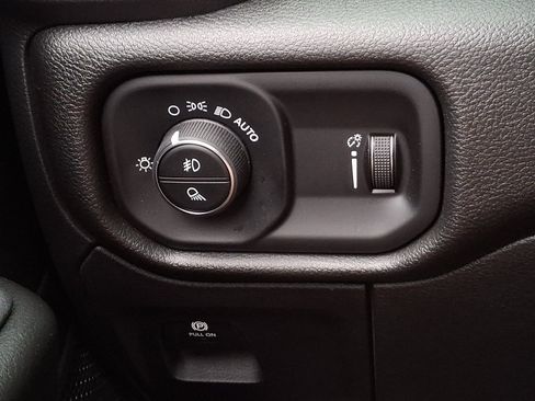 Certified 2026 RAM 1500 Warlock AWD/4WD image 23