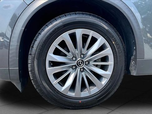 Used 2024 MAZDA CX-90 3.3 Turbo w/ Preferred Plus AWD/4WD image 11