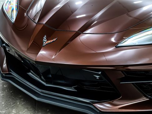 Used 2023 Chevrolet Corvette Stingray Premium Cpe w/ Z51 Performance Package image 12