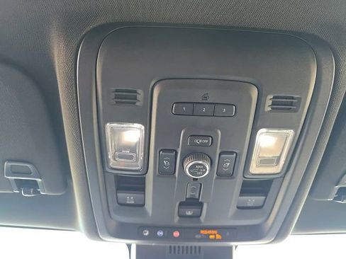 Used 2024 Chevrolet Tahoe Premier w/ Premium Package image 45