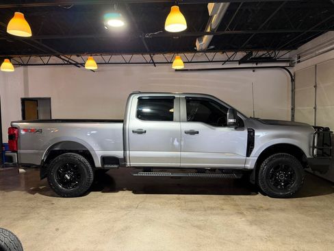 Used 2024 Ford F250 XL w/ STX Appearance Package AWD/4WD image 4