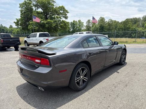 Used 2013 Dodge Charger R/T AWD/4WD image 4